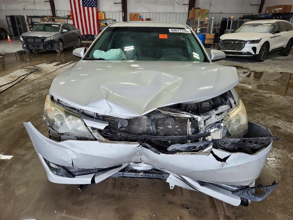Photo 5 from auction – 2014 TOYOTA CAMRY with VIN 4T1BF1FK8EU779049