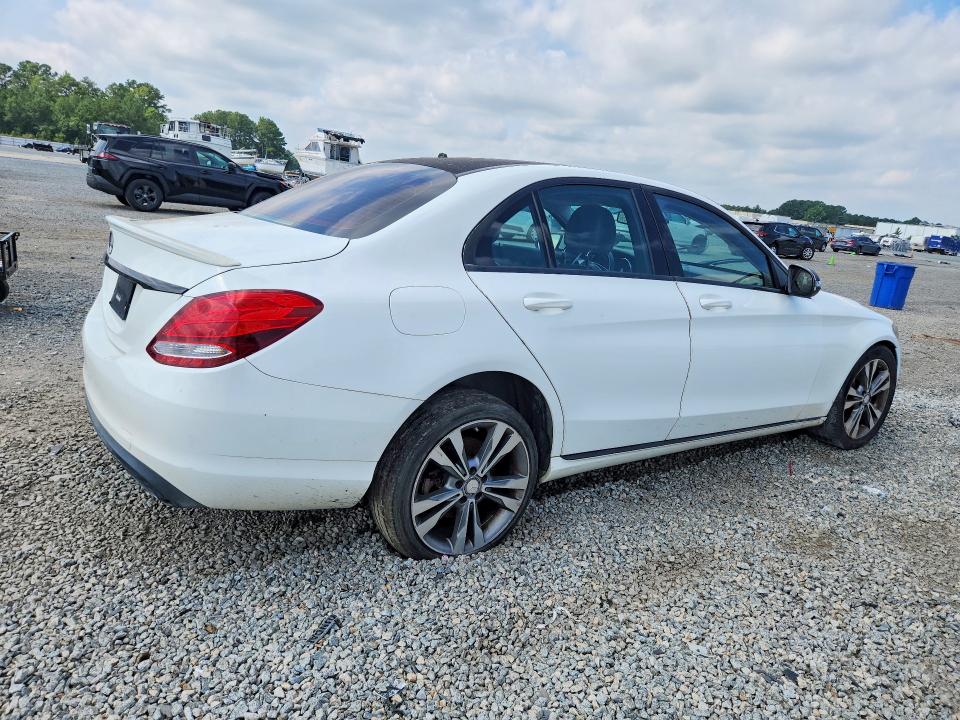 صورة رقم 3 من المزاد - 2016 MERCEDES-BENZ C مع VIN 55SWF4KBXGU129484
