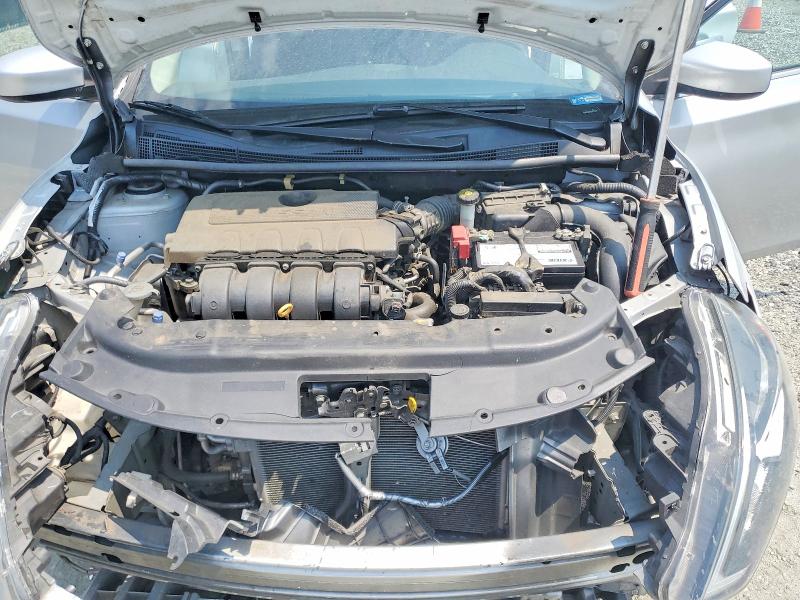 Photo 11 from auction – 2016 NISSAN SENTRA with VIN 3N1AB7AP4GL677510