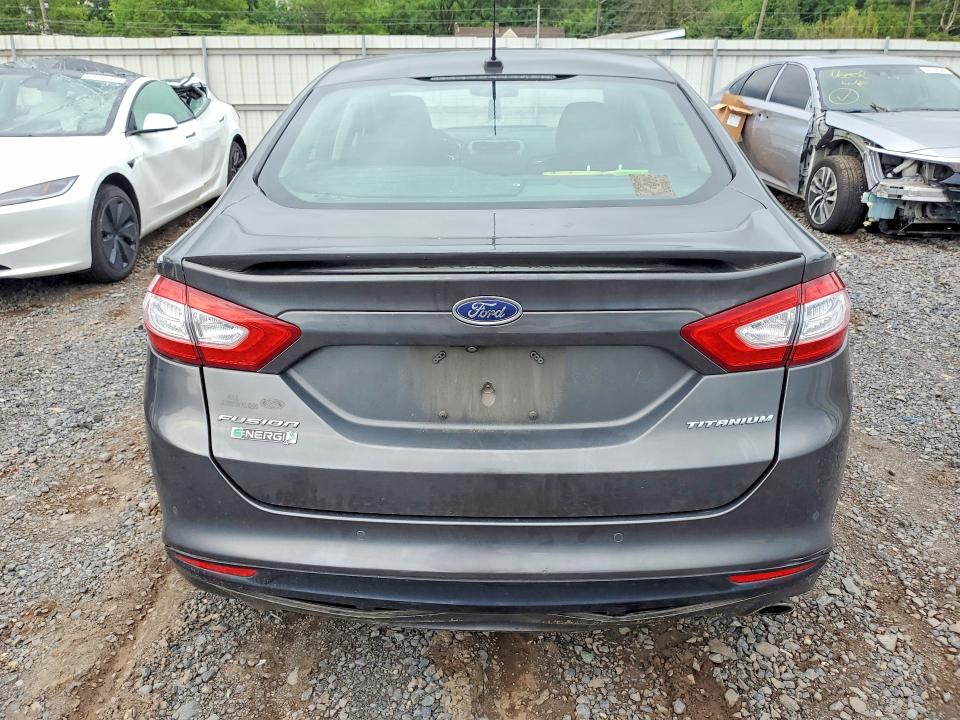 Photo 6 from auction – 2016 FORD FUSION with VIN 3FA6P0SU8GR402130