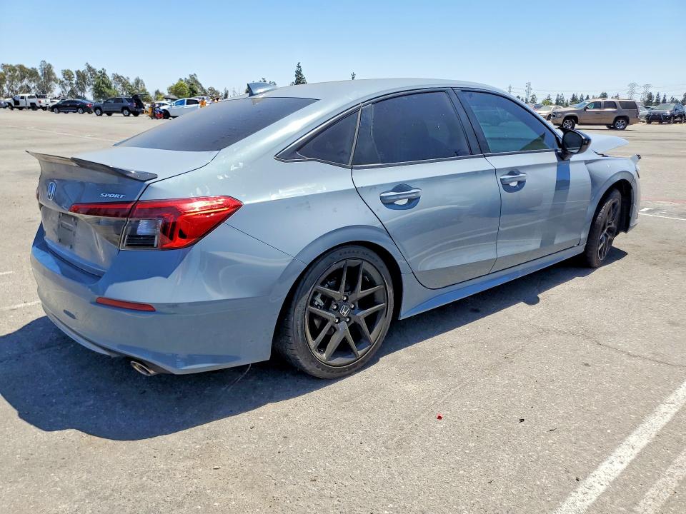Photo 3 from auction – 2024 HONDA CIVIC with VIN 2HGFE2F56RH561971