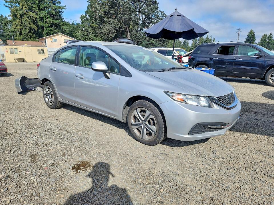 Photo 4 from auction – 2013 HONDA CIVIC with VIN 2HGFB2F50DH572109