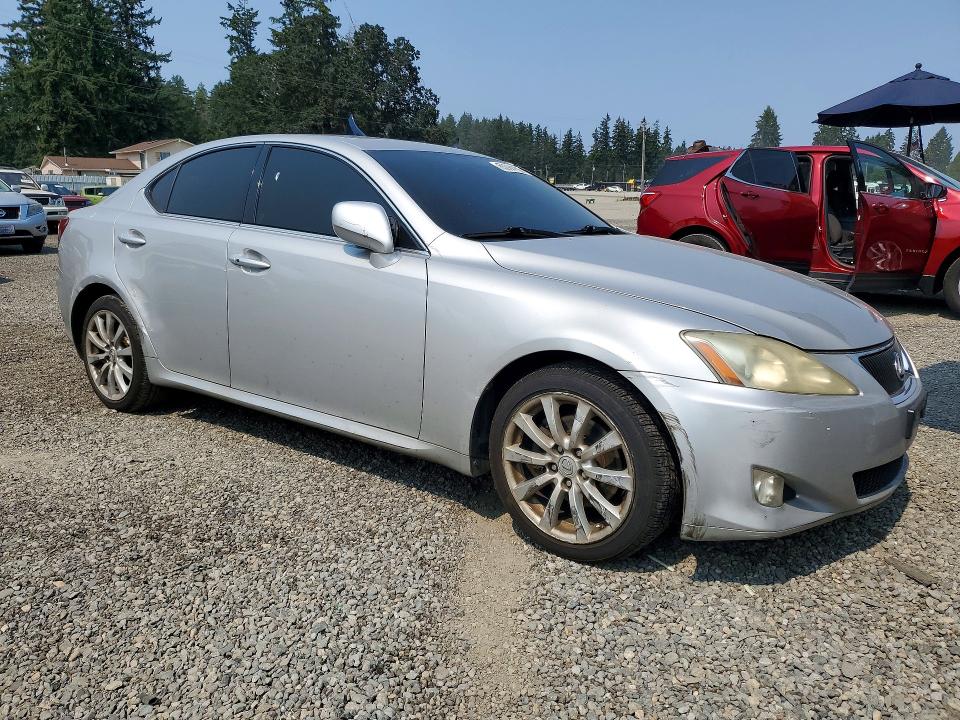 Photo 4 from auction – 2008 LEXUS IS 250 with VIN JTHBK262882075664