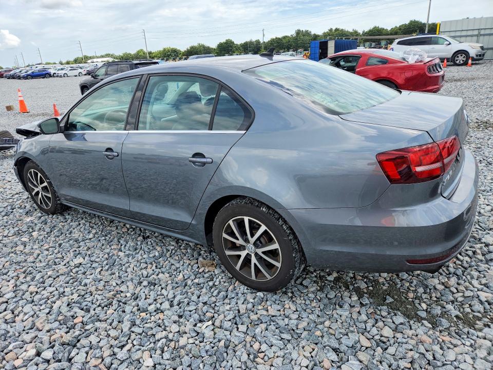 Photo 2 from auction – 2018 VOLKSWAGEN JETTA with VIN 3VWDB7AJ3JM260139