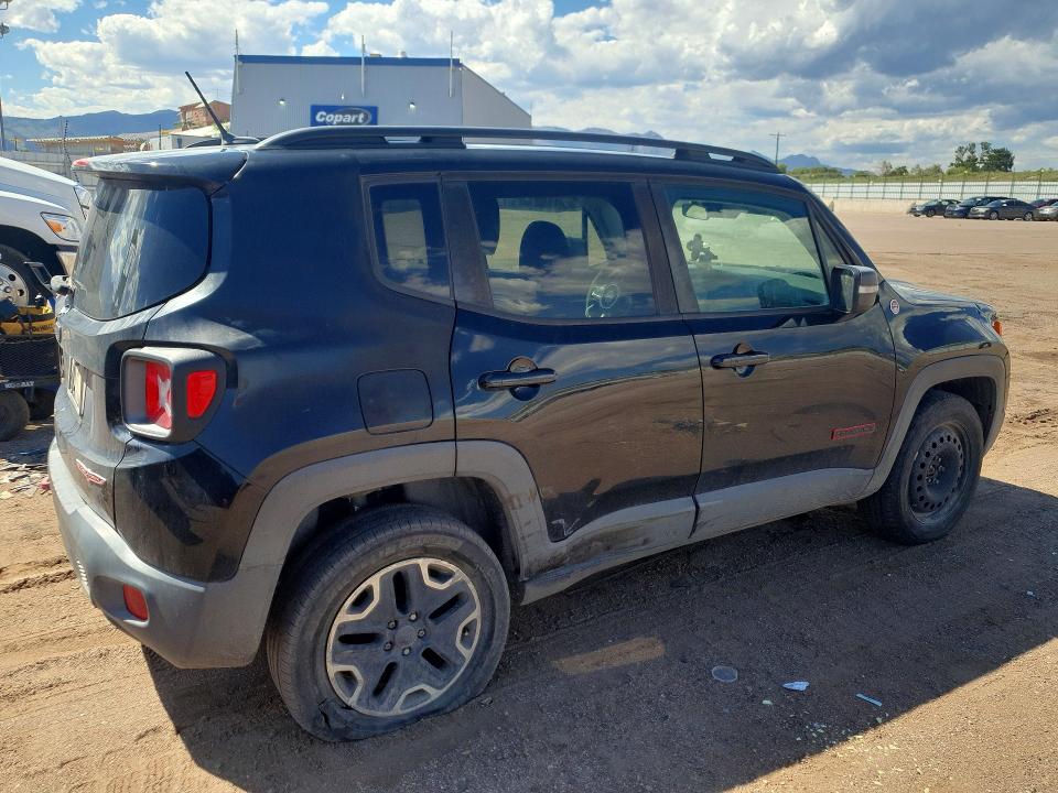 Zdjęcie 3 z aukcji – 2016 JEEP RENEGADE z VIN ZACCJBCTXGPD54737