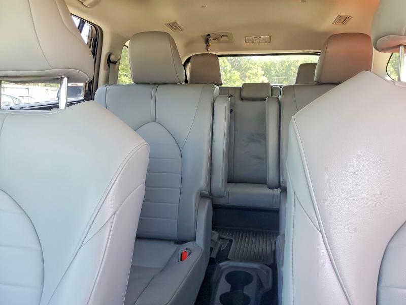 Photo 10 from auction – 2021 TOYOTA HIGHLANDER with VIN 5TDHZRBH8MS104903