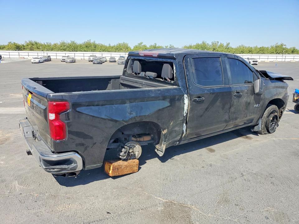 Photo 3 from auction – 2019 CHEVROLET SILVERADO with VIN 1GCPWCED2KZ126255