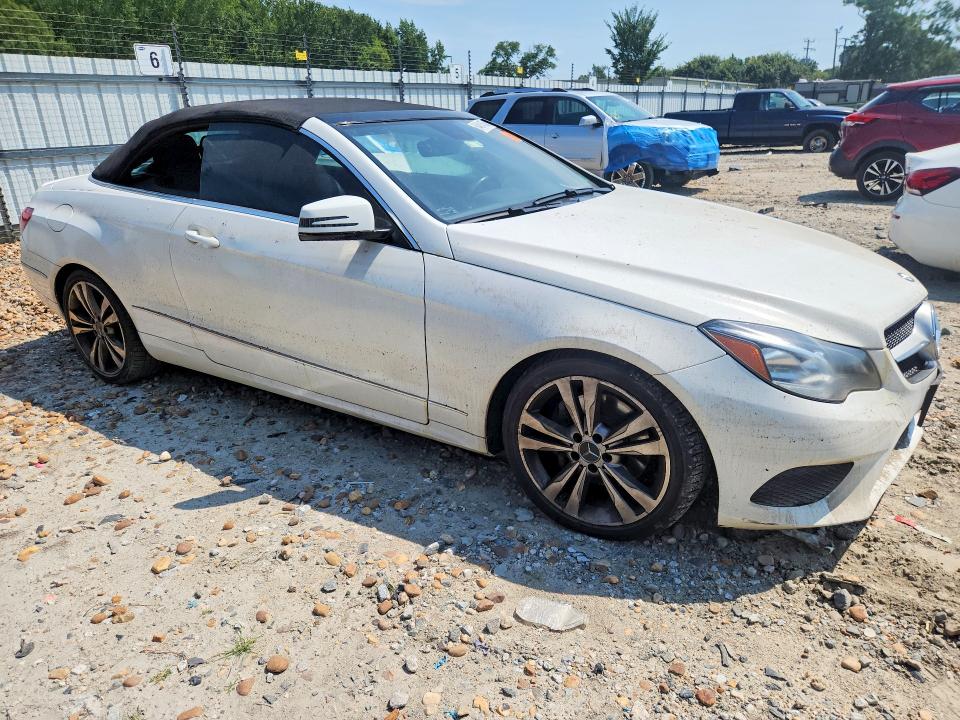 Photo 4 from auction – 2014 MERCEDES-BENZ E with VIN WDDKK5KF0EF228690