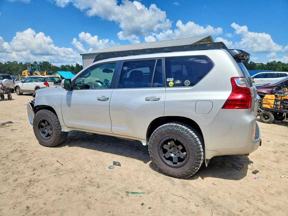 Zdjęcie 2 z aukcji – 2010 LEXUS GX z VIN JTJBM7FXXA5012474