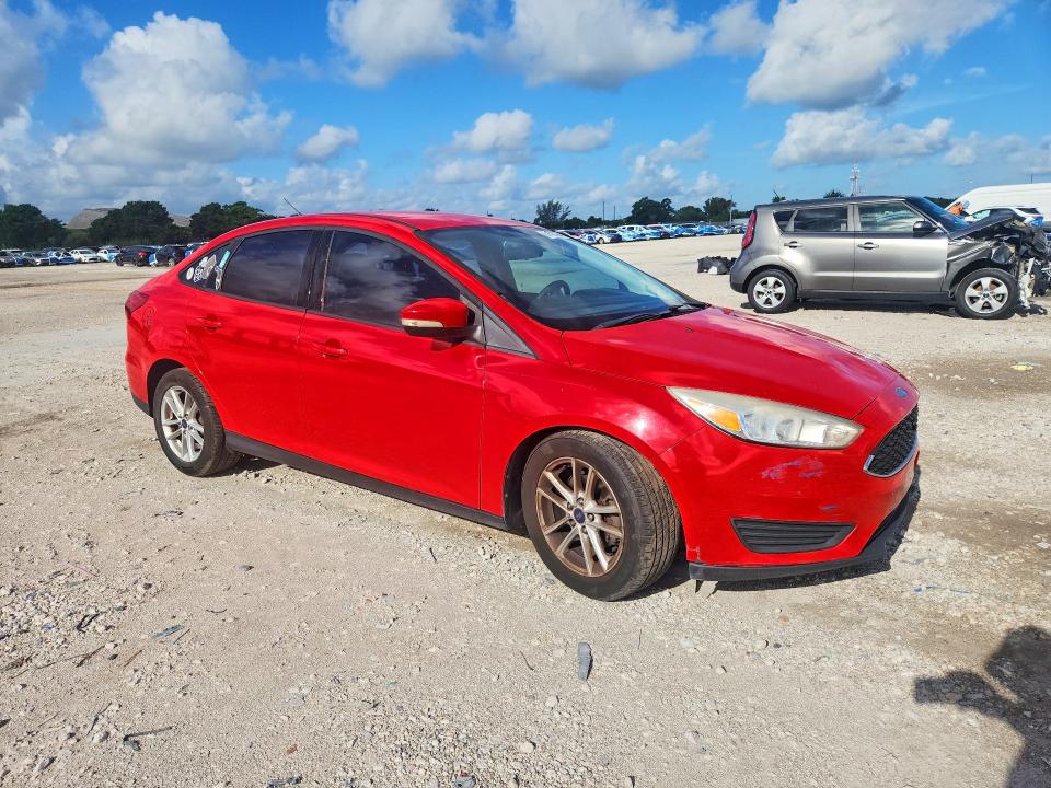 صورة رقم 4 من المزاد - 2017 FORD FOCUS مع VIN 1FADP3F21HL228094