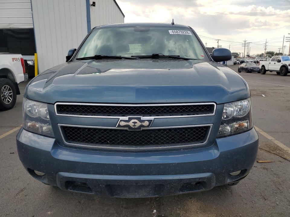 Photo 5 from auction – 2009 CHEVROLET SUBURBAN with VIN 1GNFK26399R226345
