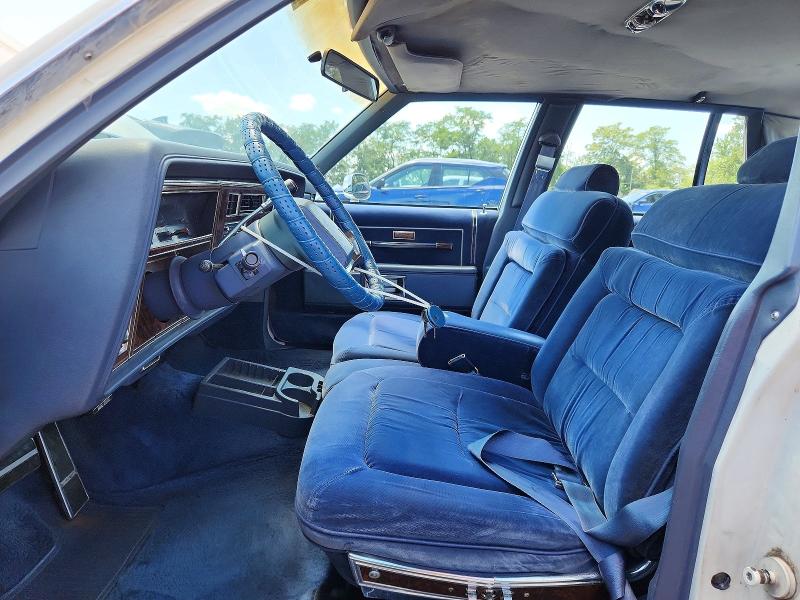 Снимка 7 от търг – 1984 OLDSMOBILE DELTA 88 с VIN 1G3AV69Y8E9749245