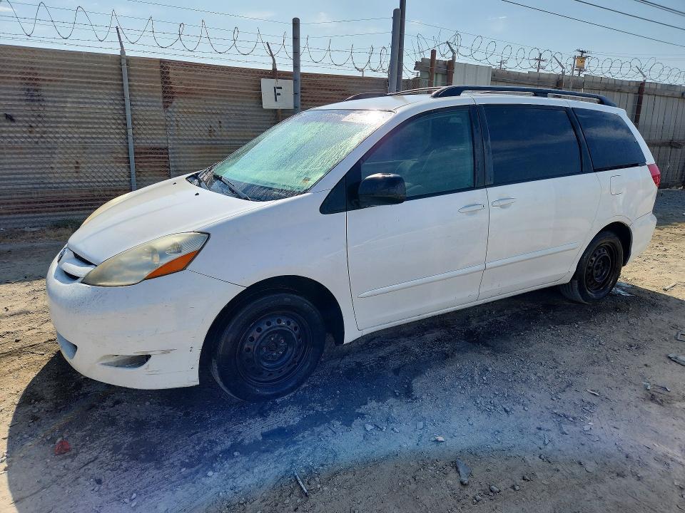 Photo 1 from auction – 2009 TOYOTA SIENNA with VIN 5TDZK23C79S252437