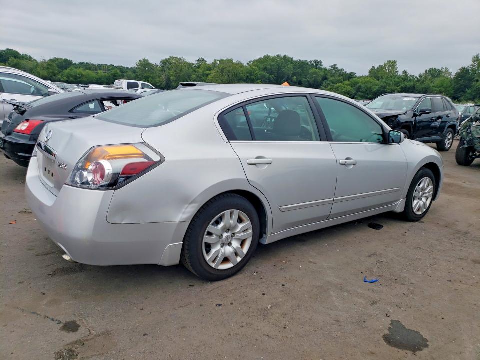 Photo 3 from auction – 2009 NISSAN ALTIMA with VIN 1N4AL21E79N457086