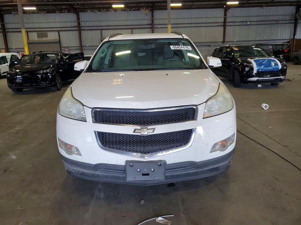 Photo 5 from auction – 2011 CHEVROLET TRAVERSE with VIN 1GNKRGED9BJ302927