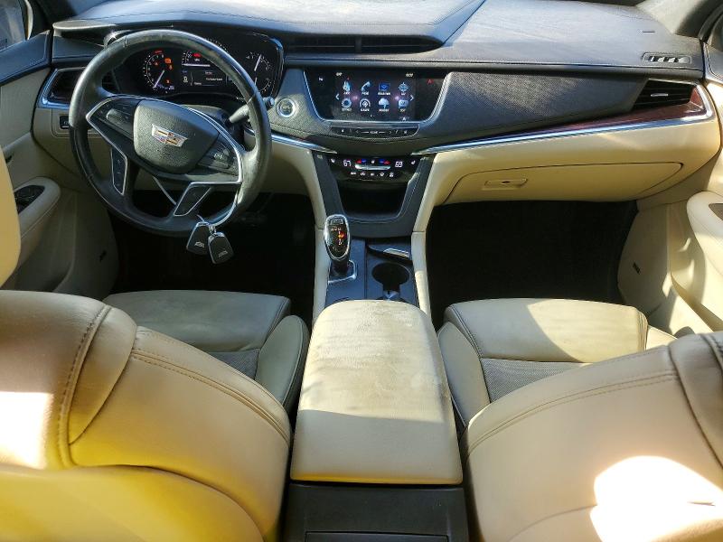 Photo 8 from auction – 2017 CADILLAC XT5 with VIN 1GYKNBRSXHZ282868
