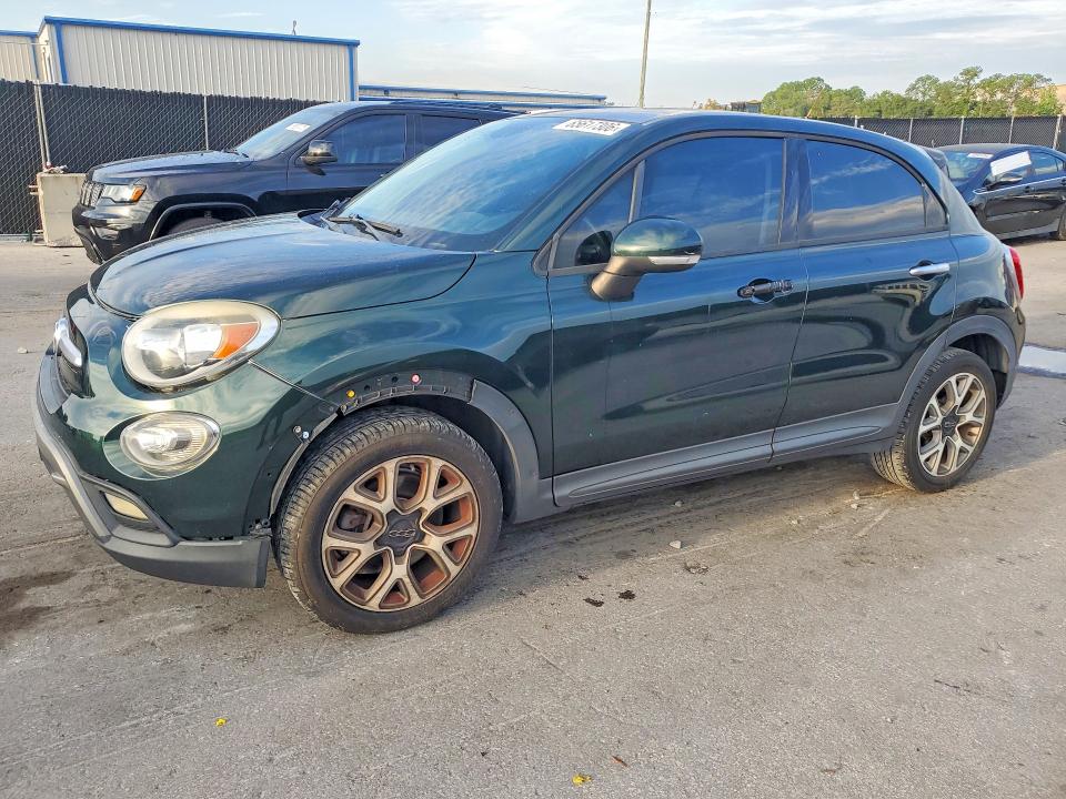 FIAT 500X 2016 with VIN ZFBCFXCT0GP332836 - Photo from auction