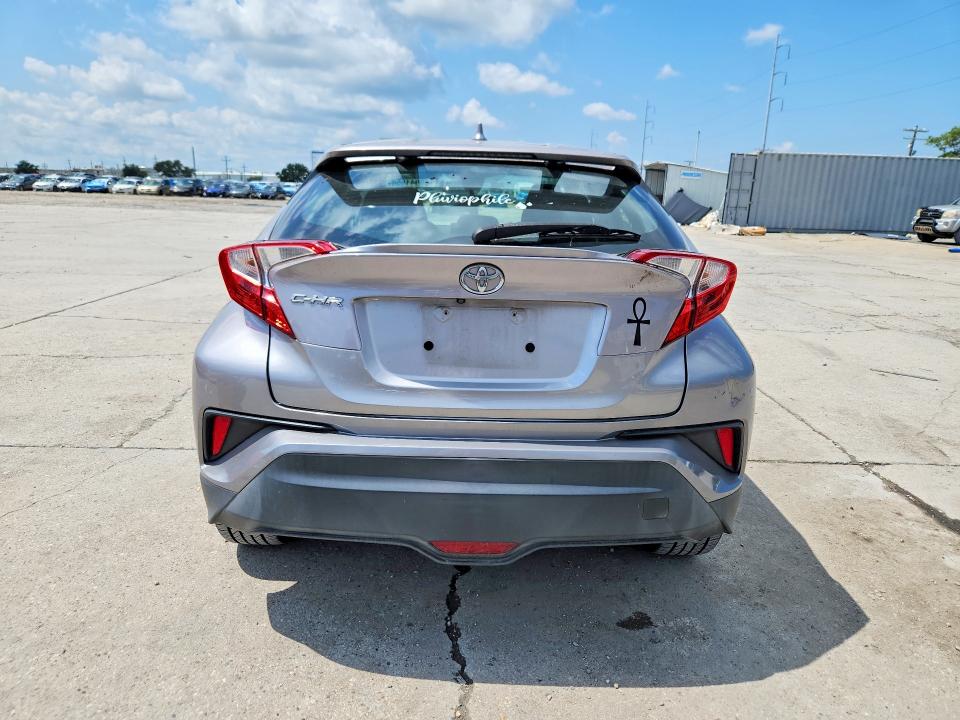 Photo 6 from auction – 2018 TOYOTA C-HR with VIN NMTKHMBX2JR047837