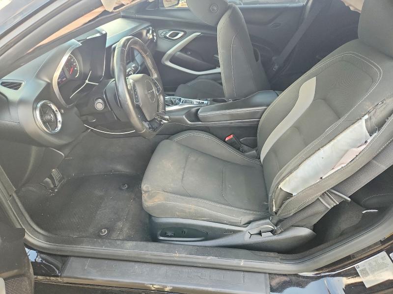Photo 7 from auction – 2019 CHEVROLET CAMARO with VIN 1G1FB1RX9K0157192