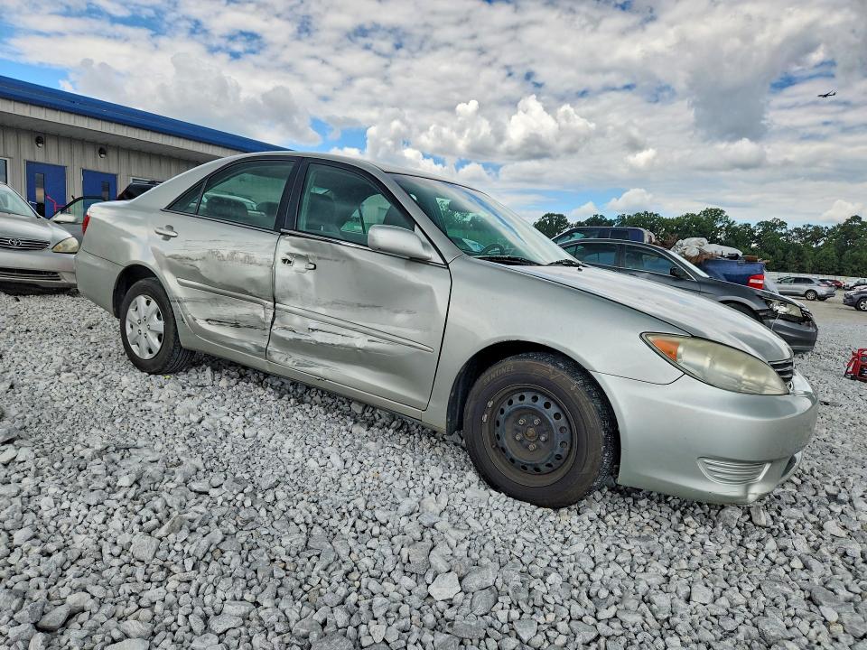 Photo 4 from auction – 2006 TOYOTA CAMRY with VIN 4T1BE32K06U708403