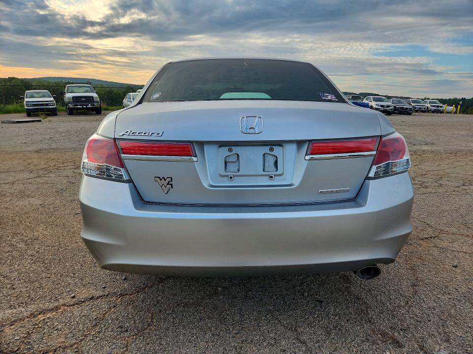 Photo 6 from auction – 2012 HONDA ACCORD with VIN 1HGCP2F62CA084189