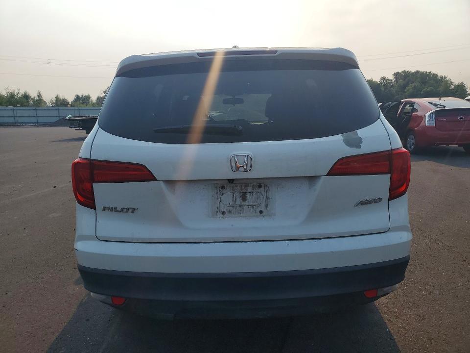 Photo 6 from auction – 2017 HONDA PILOT with VIN 5FNYF6H5XHB015834