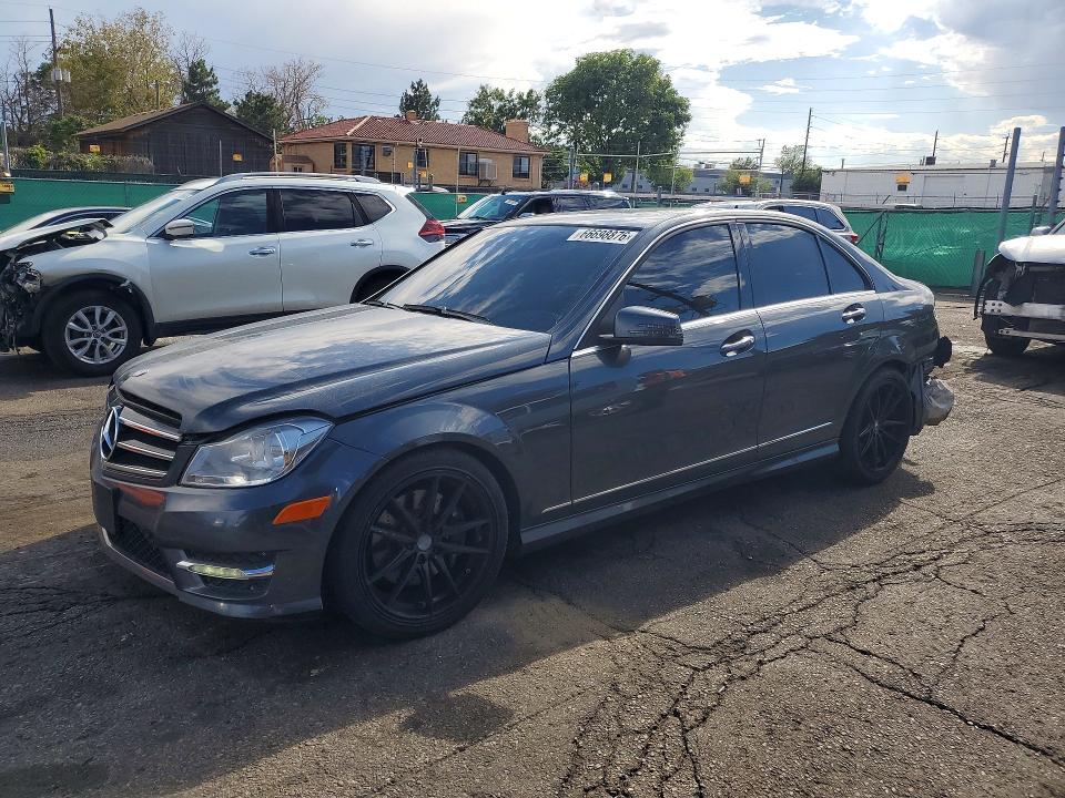 Photo 1 from auction – 2014 MERCEDES-BENZ C with VIN WDDGF8ABXEA923654