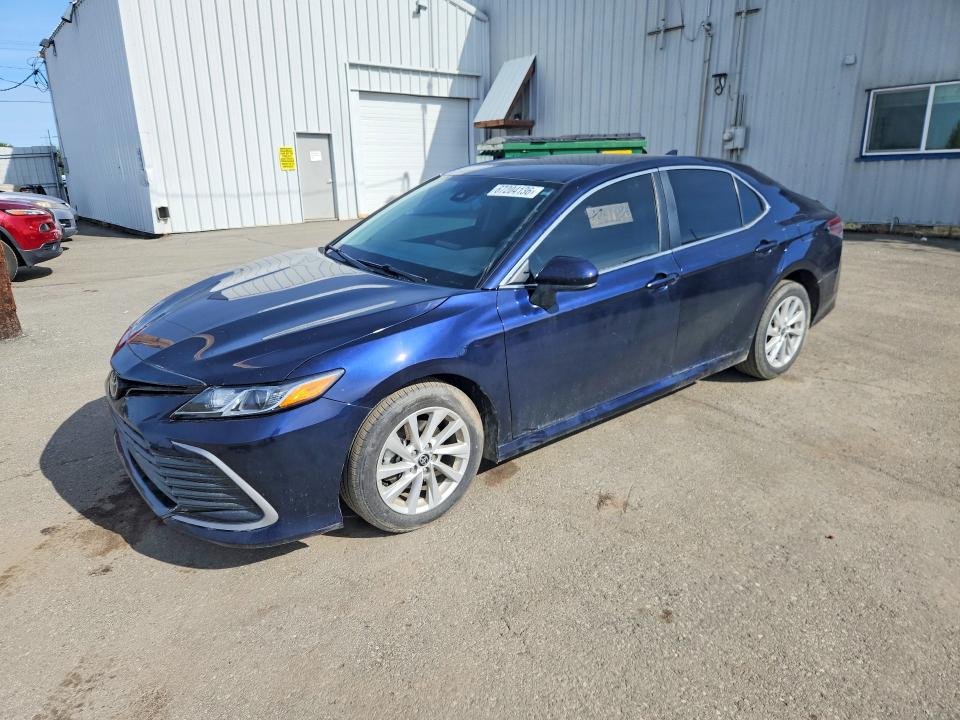 TOYOTA CAMRY 2022 with VIN 4T1C11BK9NU065875 - Photo from auction