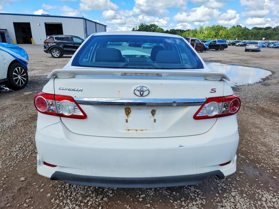 Photo 6 from auction – 2012 TOYOTA COROLLA with VIN 2T1BU4EE1CC887563