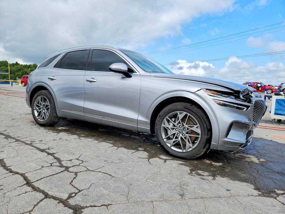 Photo 4 from auction – 2024 GENESIS GV70 with VIN 5NMMADTB7RH009570