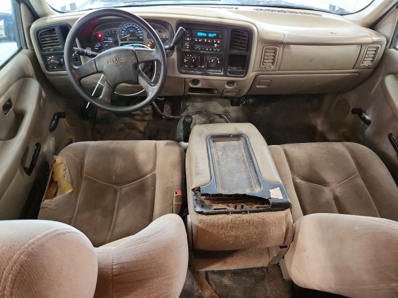 Photo 8 from auction – 2005 GMC SIERRA with VIN 1GTHK23U05F847676