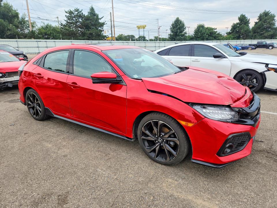 Photo 4 from auction – 2017 HONDA CIVIC with VIN SHHFK7H98HU220742