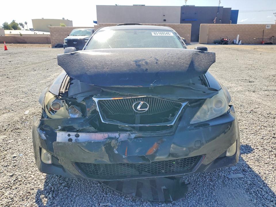 Фото 5 с аукциона – 2006 LEXUS IS с VIN JTHBK262562001390