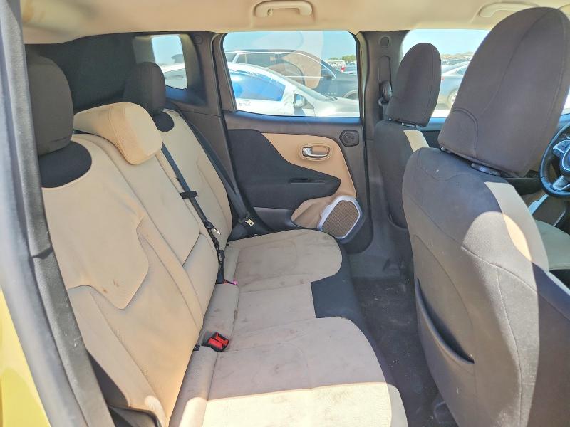 Photo 10 from auction – 2015 JEEP RENEGADE with VIN ZACCJBBT1FPB27601