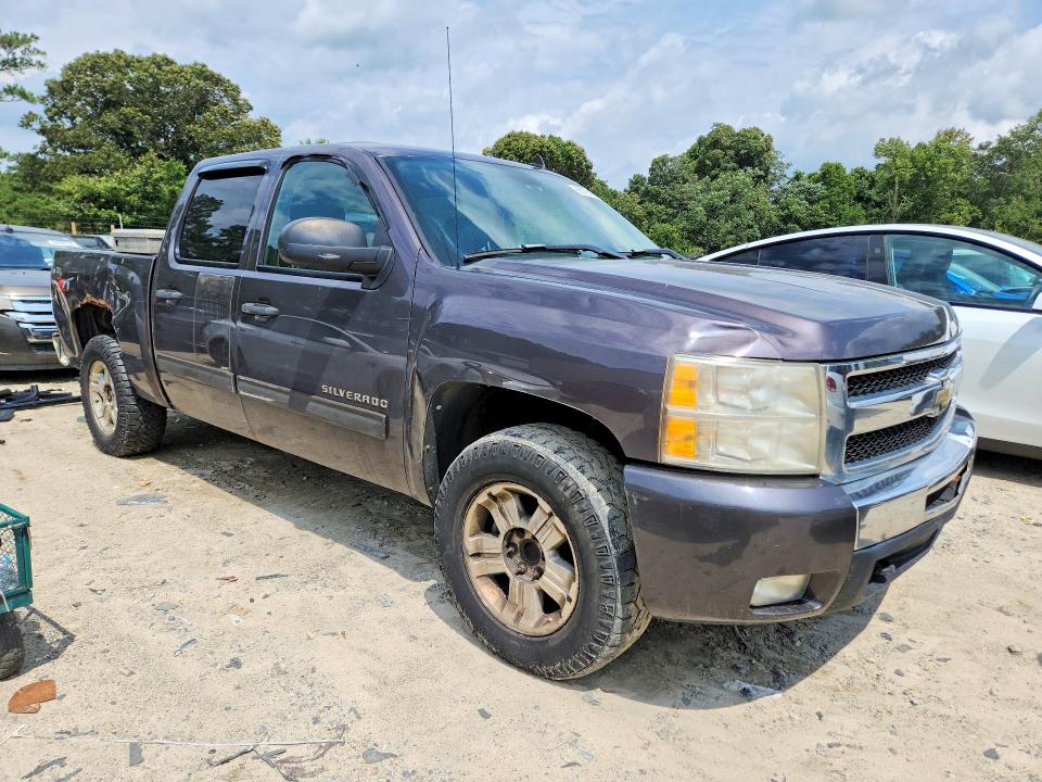Photo 4 from auction – 2010 CHEVROLET SILVERADO with VIN 3GCRCSE06AG107683