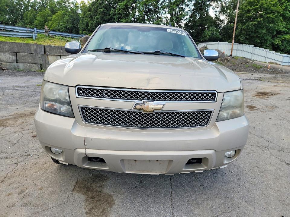 Photo 5 from auction – 2008 CHEVROLET SUBURBAN with VIN 3GNFK16338G216709