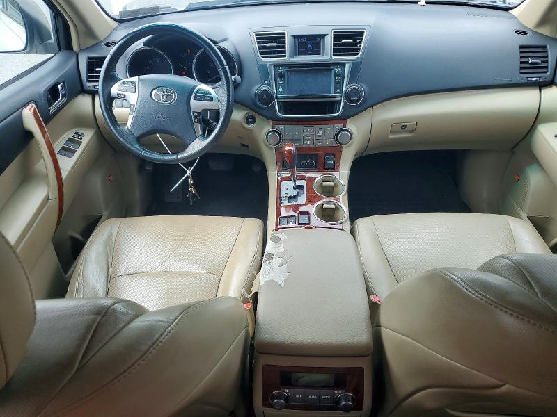 Photo 8 from auction – 2013 TOYOTA HIGHLANDER with VIN 5TDDK3EH4DS176970