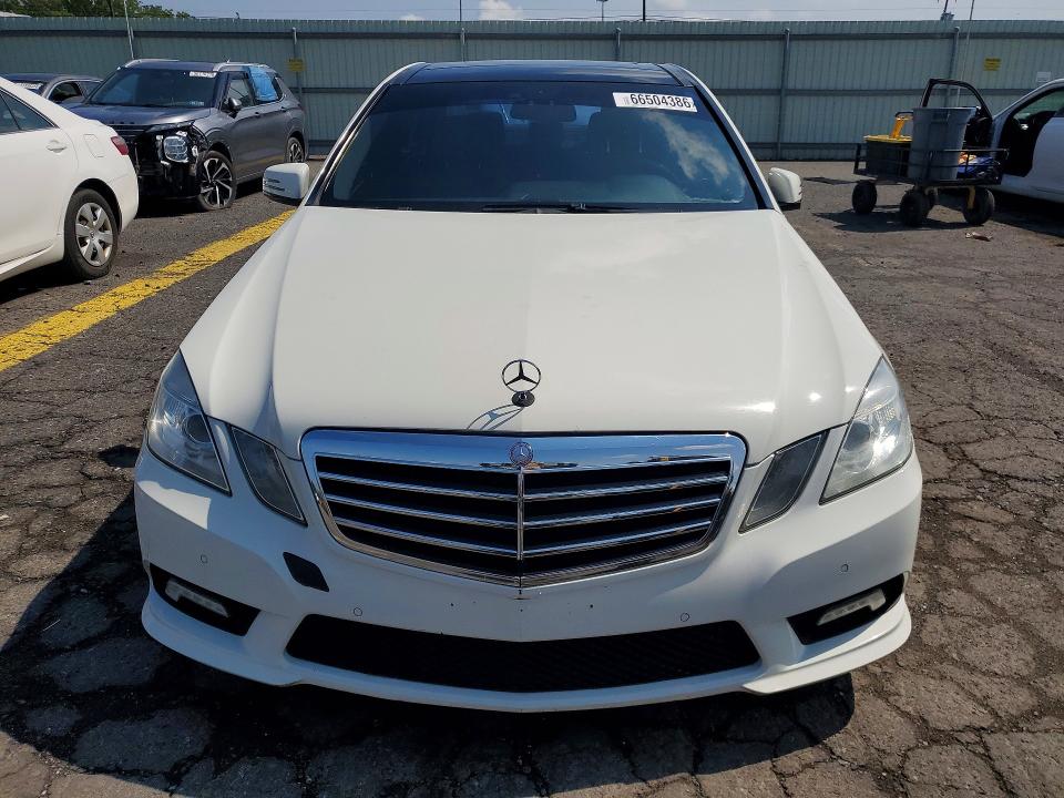 Foto 5 de la subasta – 2011 MERCEDES-BENZ E con VIN WDDHF8HB8BA292084