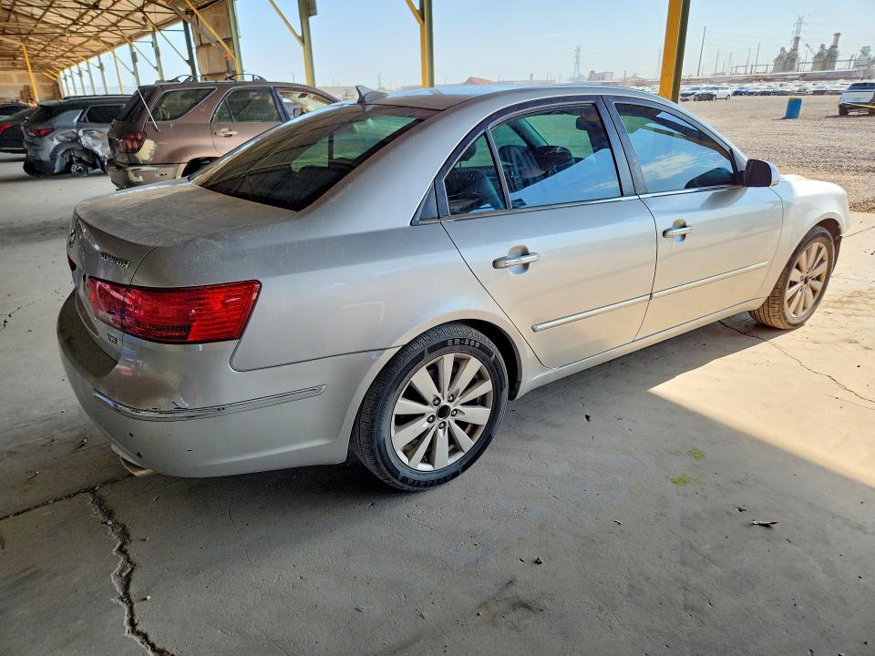 Photo 3 from auction – 2009 HYUNDAI SONATA with VIN 5NPEU46F19H509110