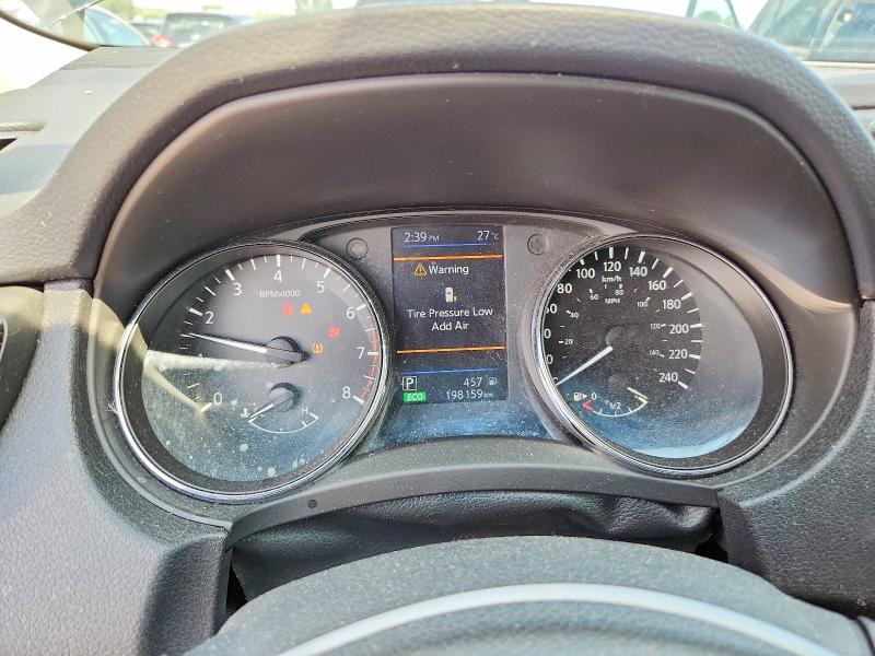 Photo 9 from auction – 2018 NISSAN ROGUE with VIN 5N1AT2MV1JC739953