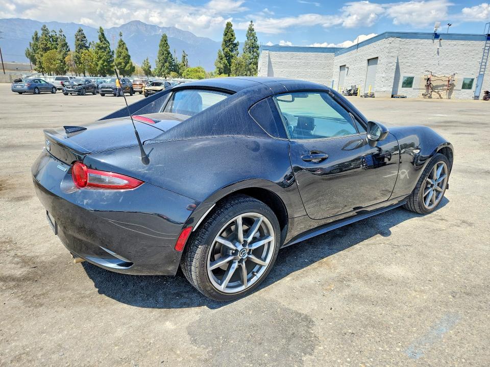 Photo 3 from auction – 2022 MAZDA MX-5 MIATA with VIN JM1NDAM72N0509120