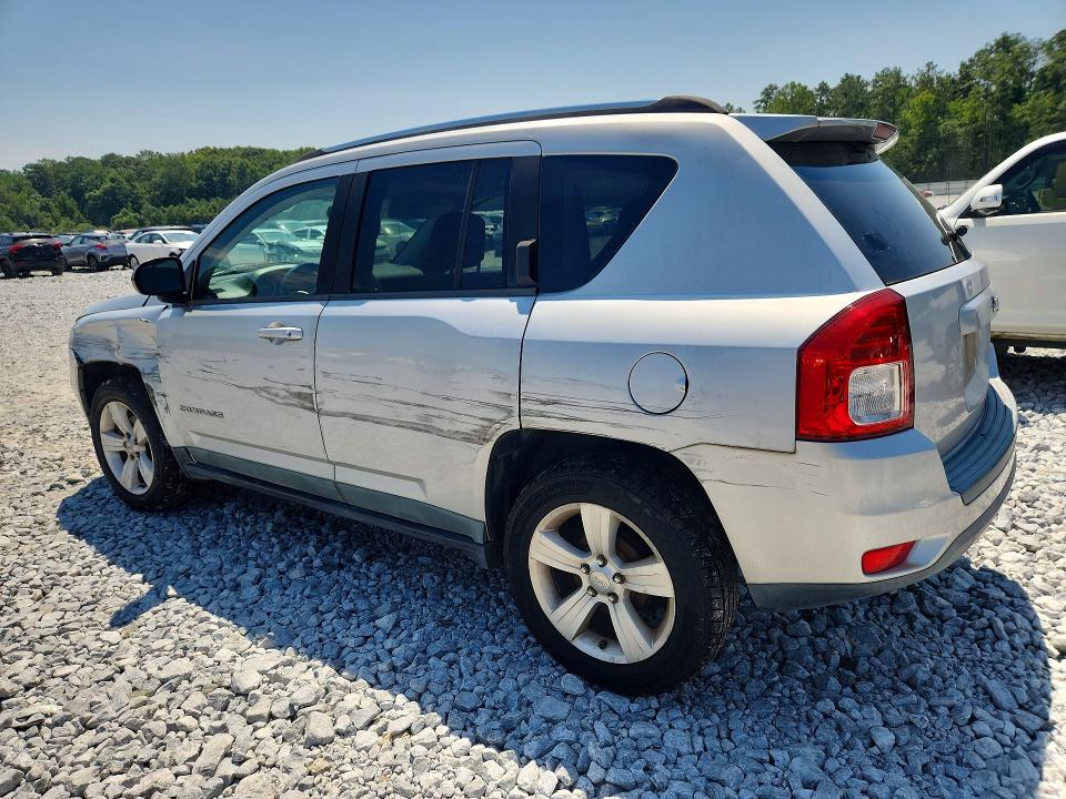 Photo 2 from auction – 2011 JEEP COMPASS with VIN 1J4NT1FA3BD236117