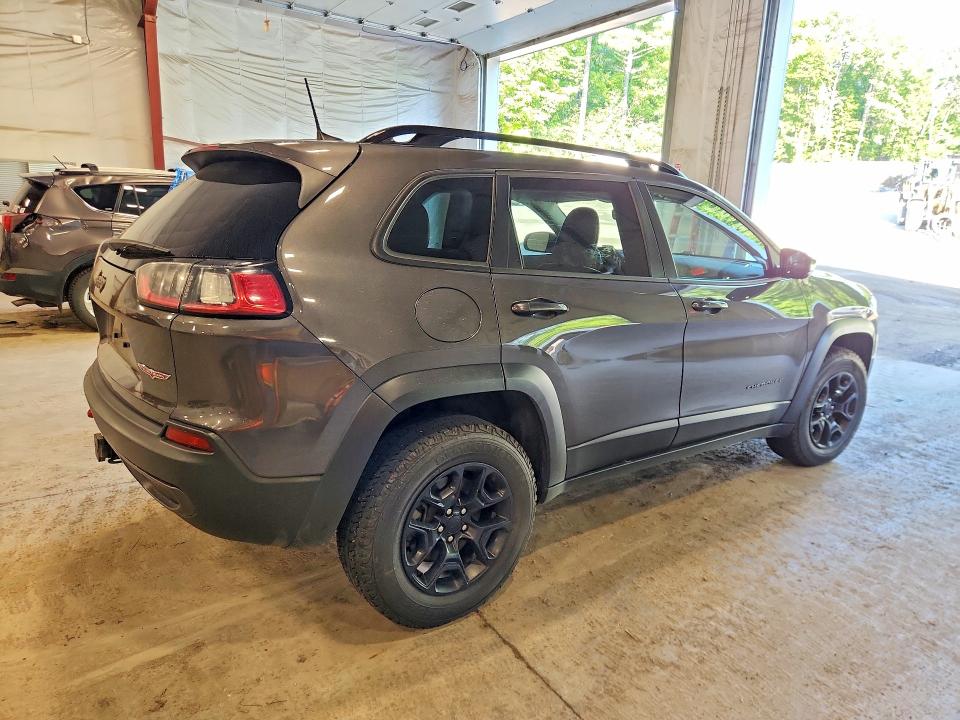 Photo 3 from auction – 2022 JEEP CHEROKEE with VIN 1C4PJMBXXND553025