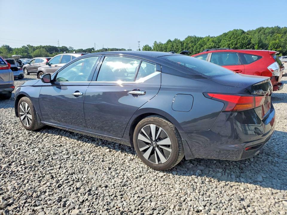 Photo 2 from auction – 2019 NISSAN ALTIMA with VIN 1N4BL4DV2KC117678