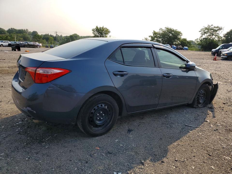 صورة رقم 3 من المزاد - 2018 TOYOTA COROLLA مع VIN 2T1BURHE3JC067684