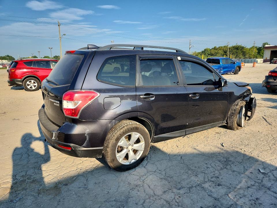 Foto 3 de la subasta – 2016 SUBARU FORESTER con VIN JF2SJADC7GH411246