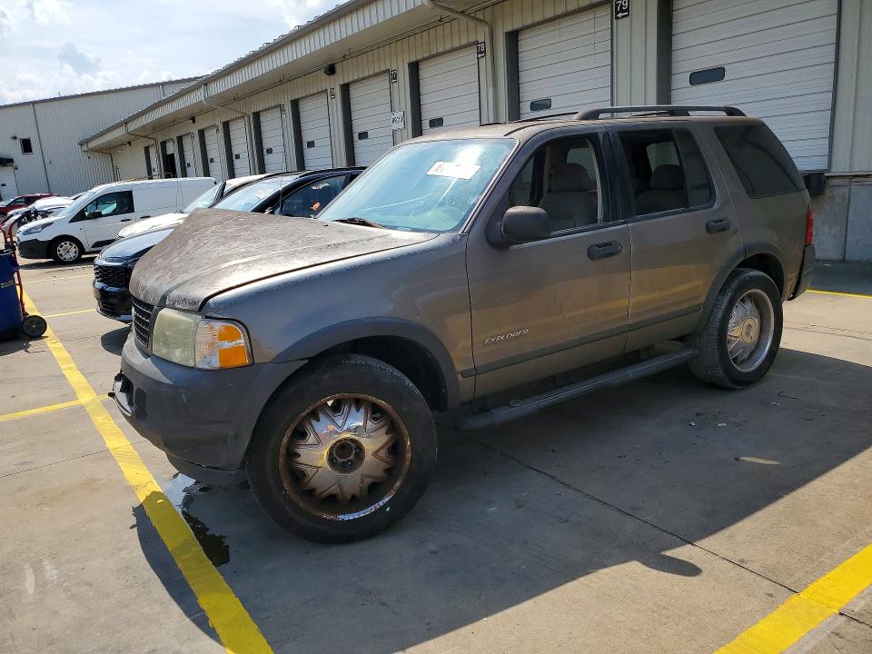 FORD EXPLORER 2004 with VIN 1FMZU62K24UB09518 - Photo from auction