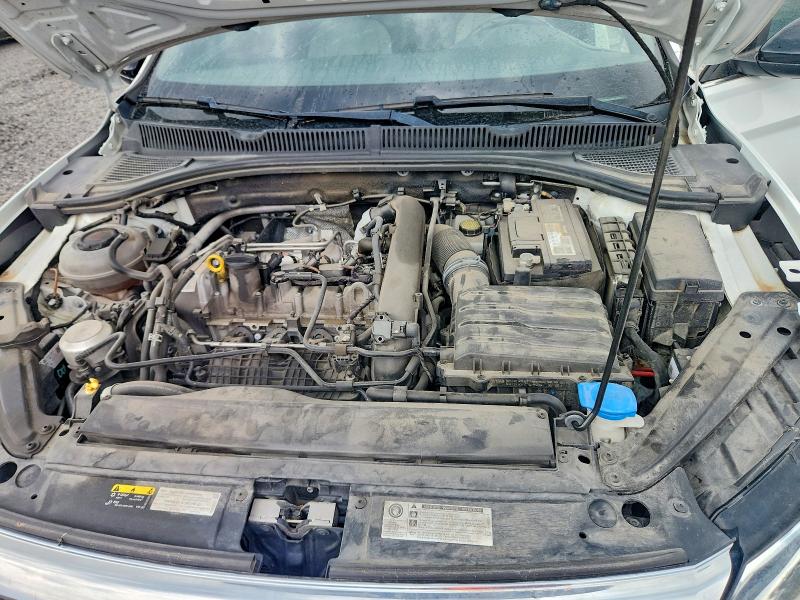 Photo 11 from auction – 2019 VOLKSWAGEN JETTA with VIN 3VWC57BU6KM260312