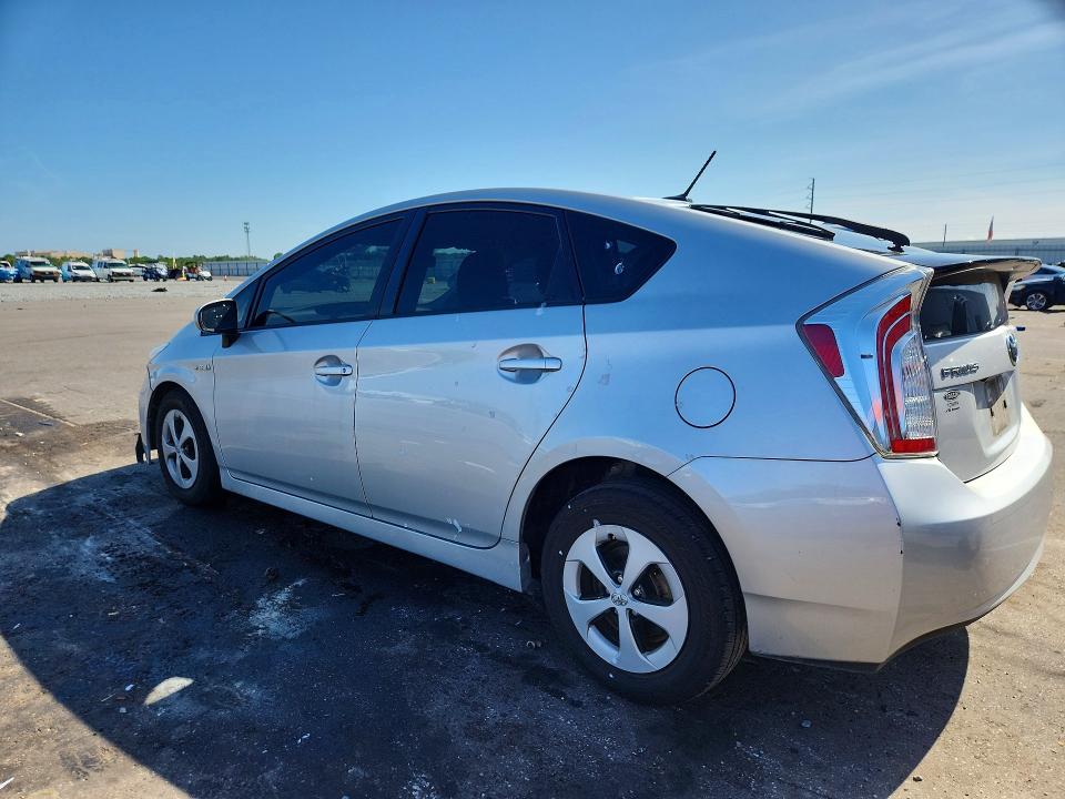 Photo 2 from auction – 2014 TOYOTA PRIUS with VIN JTDKN3DU0E0387343