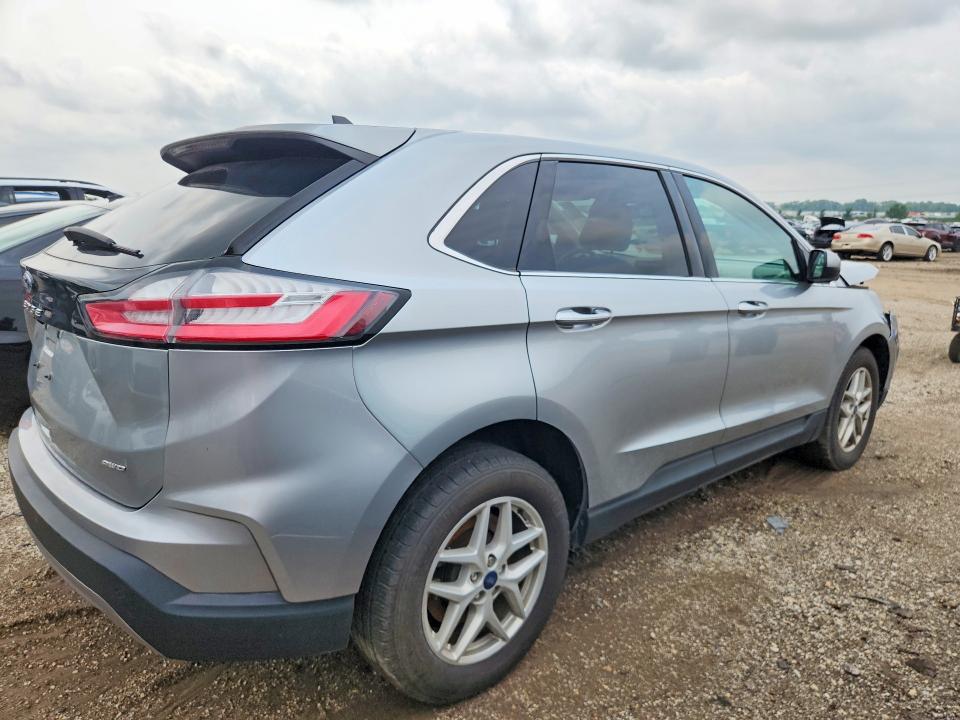 Photo 3 from auction – 2022 FORD EDGE with VIN 2FMPK4J95NBA71161
